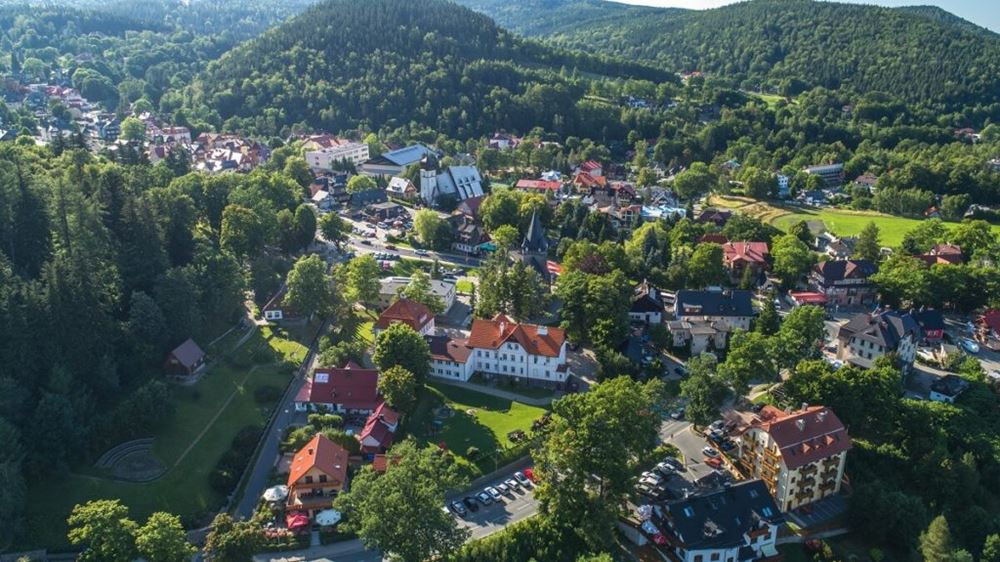 top-8-najpi-kniejsze-miasta-w-polsce-ciekawe-miejsca-w-polsce